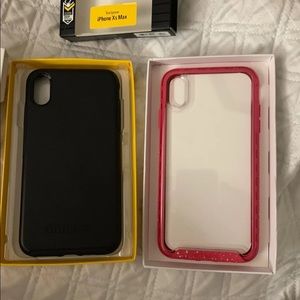 2 Otterbox iPhone XS Max